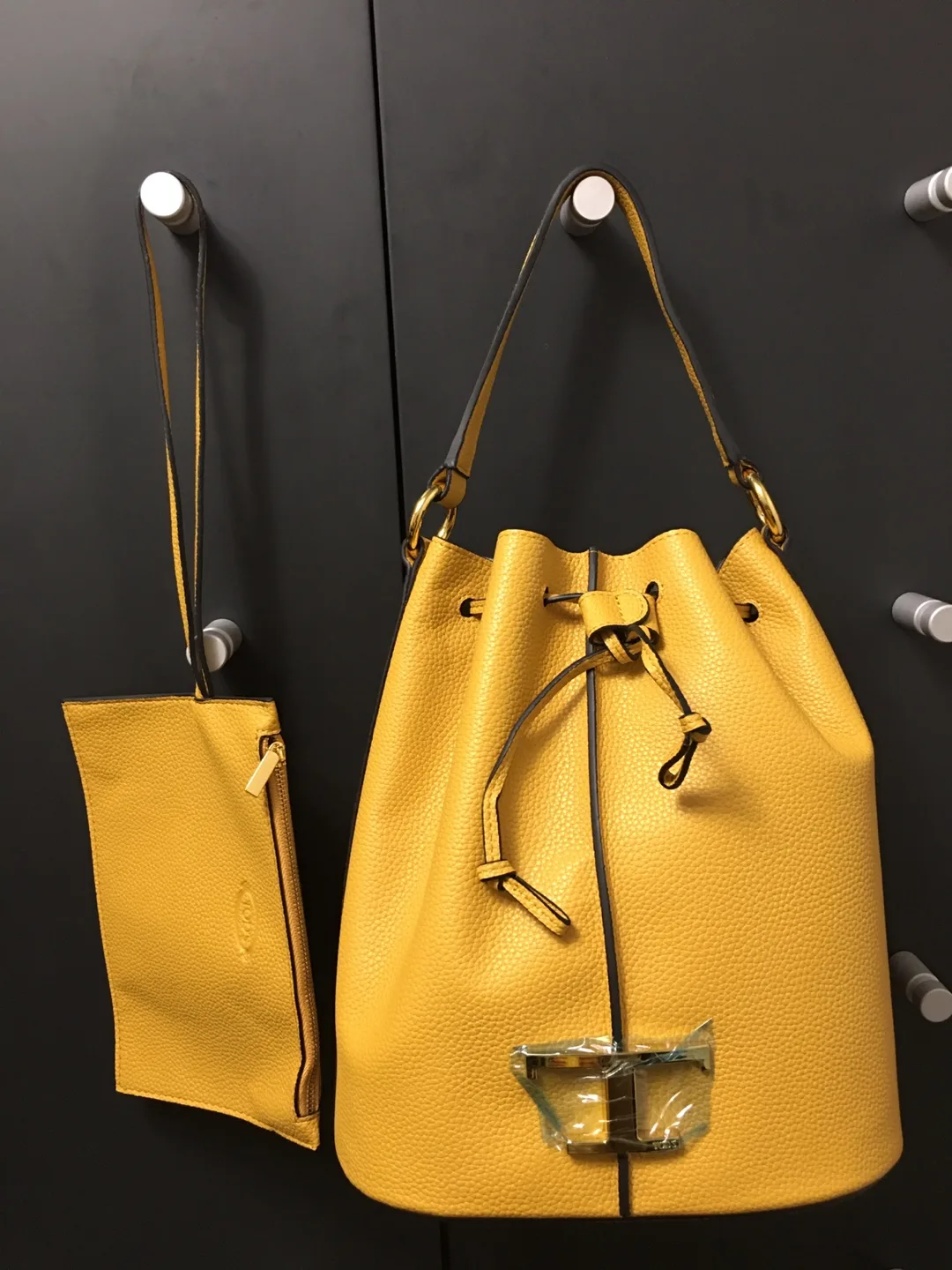 Tod's Yellow Leather Bucket Bag + Pouch thumbnail