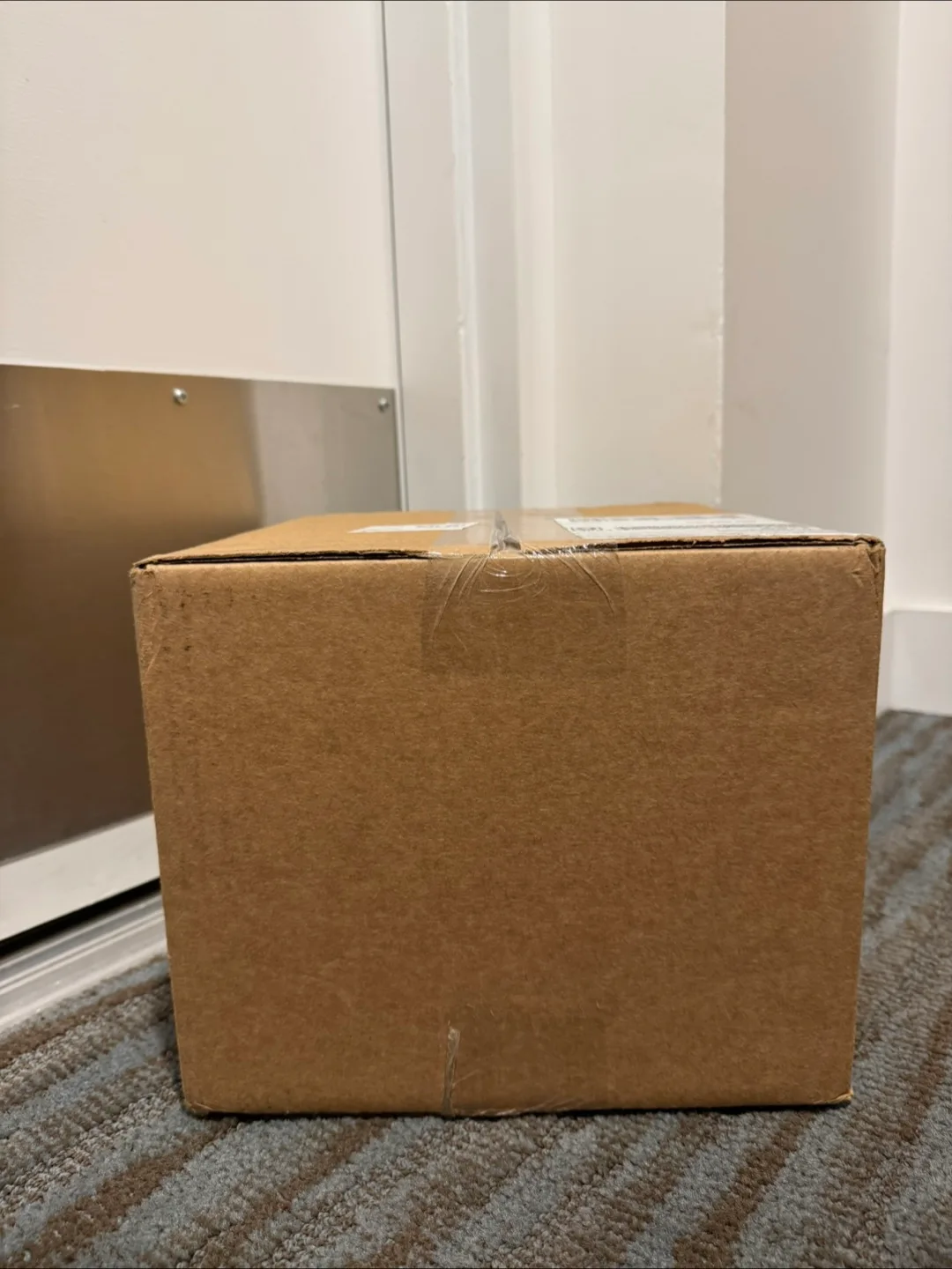 Pokemon Prismatic evolutions poster collection sealed case image indicator(2)