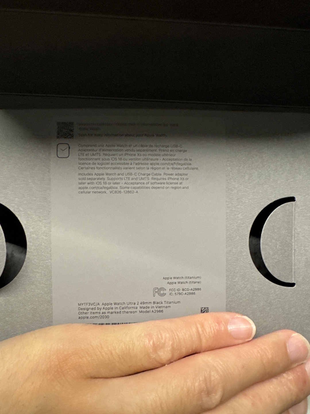 Apple Watch Ultra 2 (Titanium) 49mm - photo 2