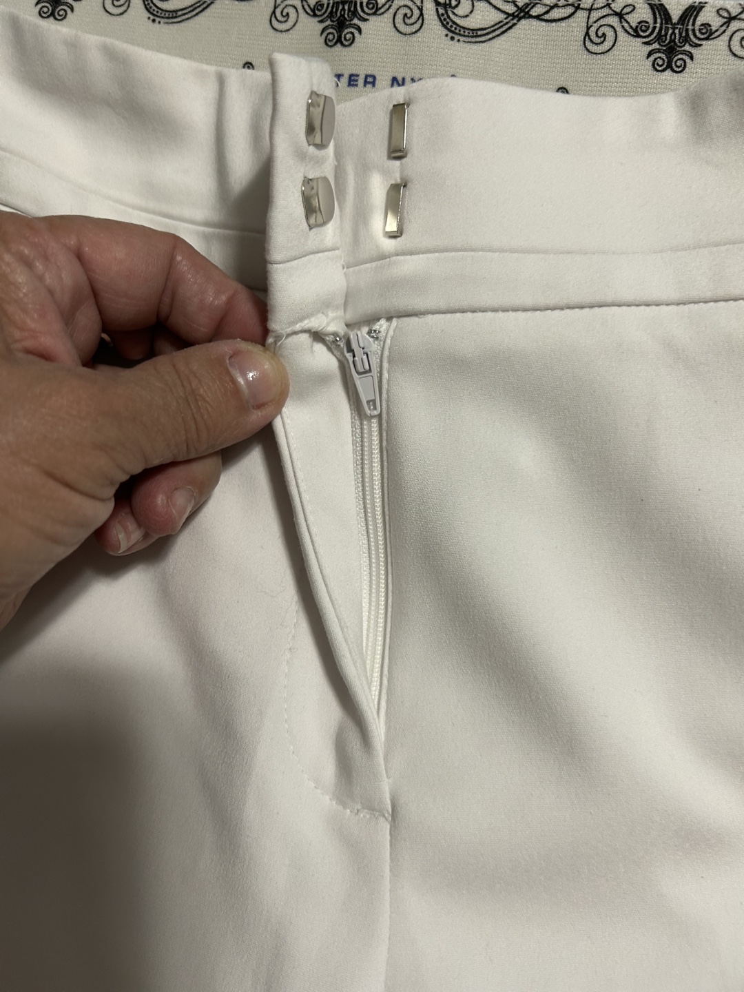 White Pants - photo 3