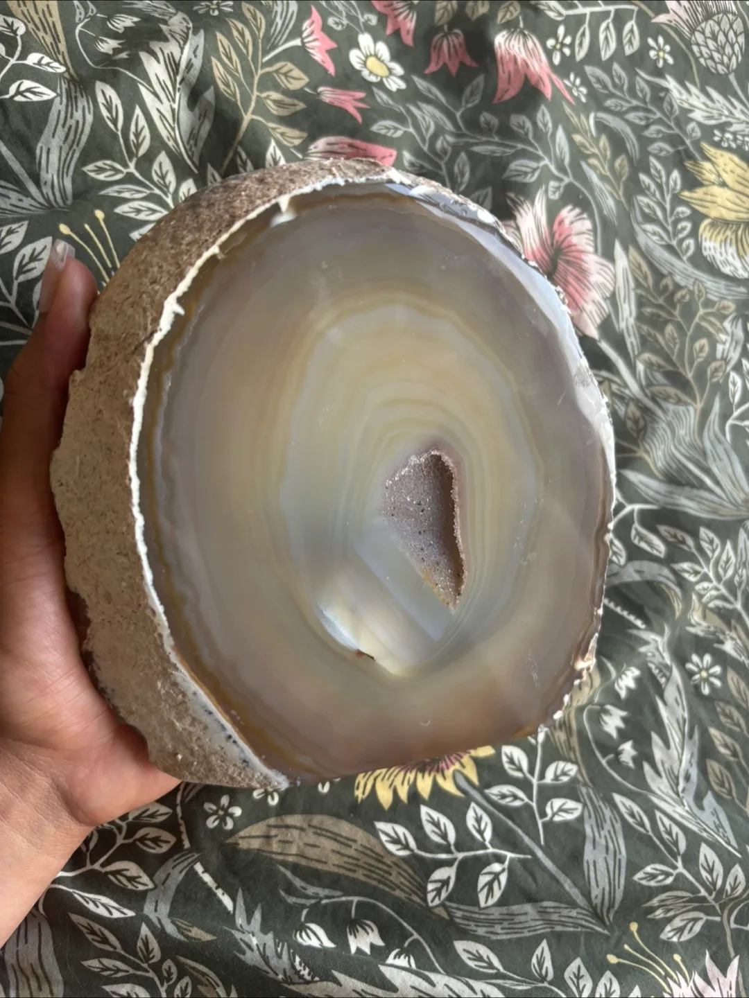 Agate Crystal thumbnail