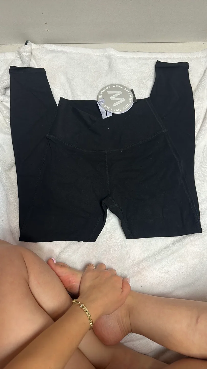 WISKII Black Leggings thumbnail