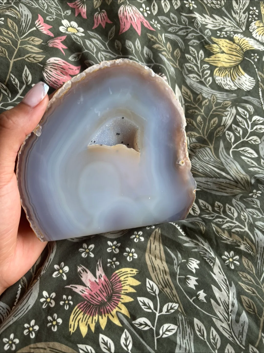 Agate Crystal thumbnail