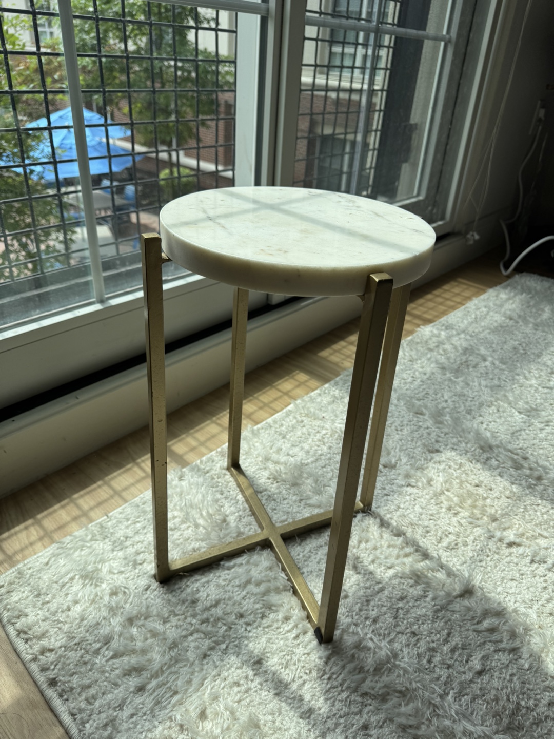 Marble Top Side Table with Gold Legs - photo 3