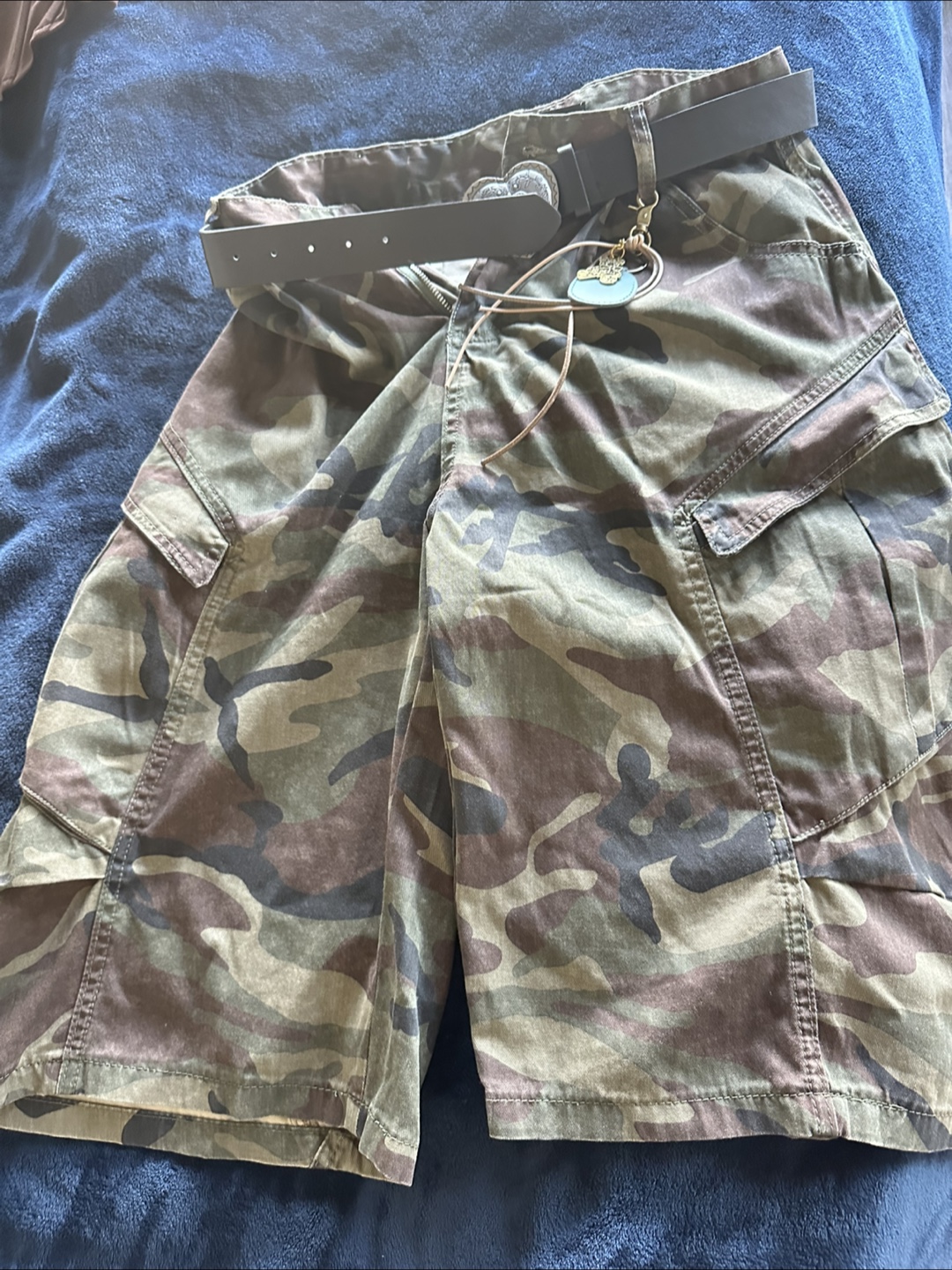 Camo Cargo Shorts with Belt - photo 5