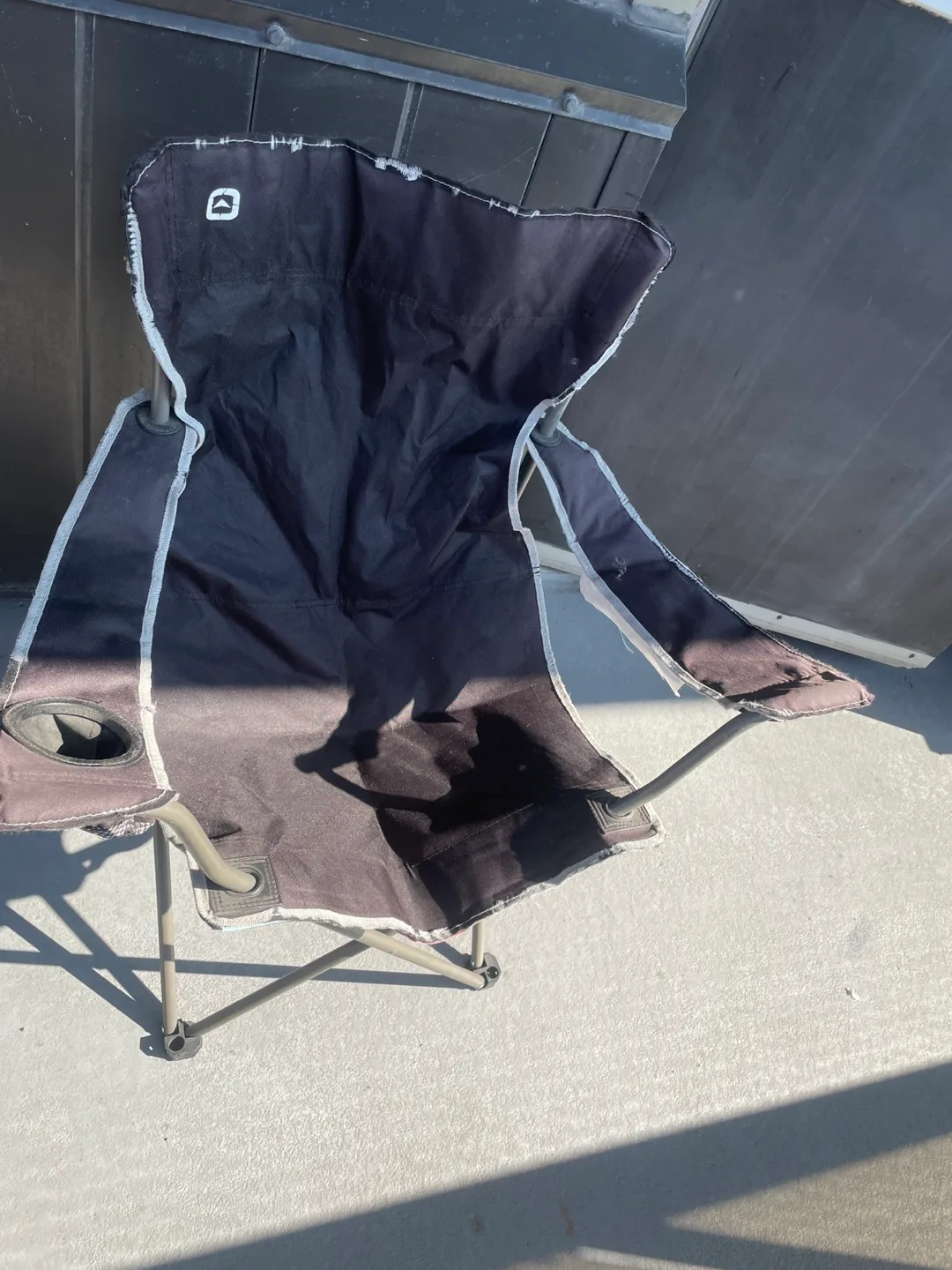 Woods Folding Camp Chair - Black thumbnail