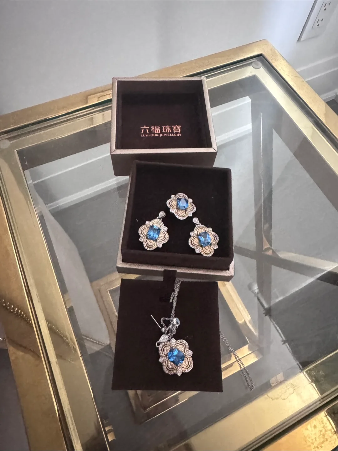 Lukfook Jewellery Set - Ring, Earrings, Necklace thumbnail