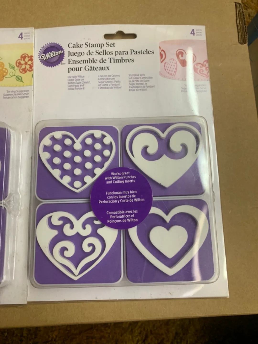 Wilton Cake Stamp Set - Flower & Heart Designs image indicator(3)