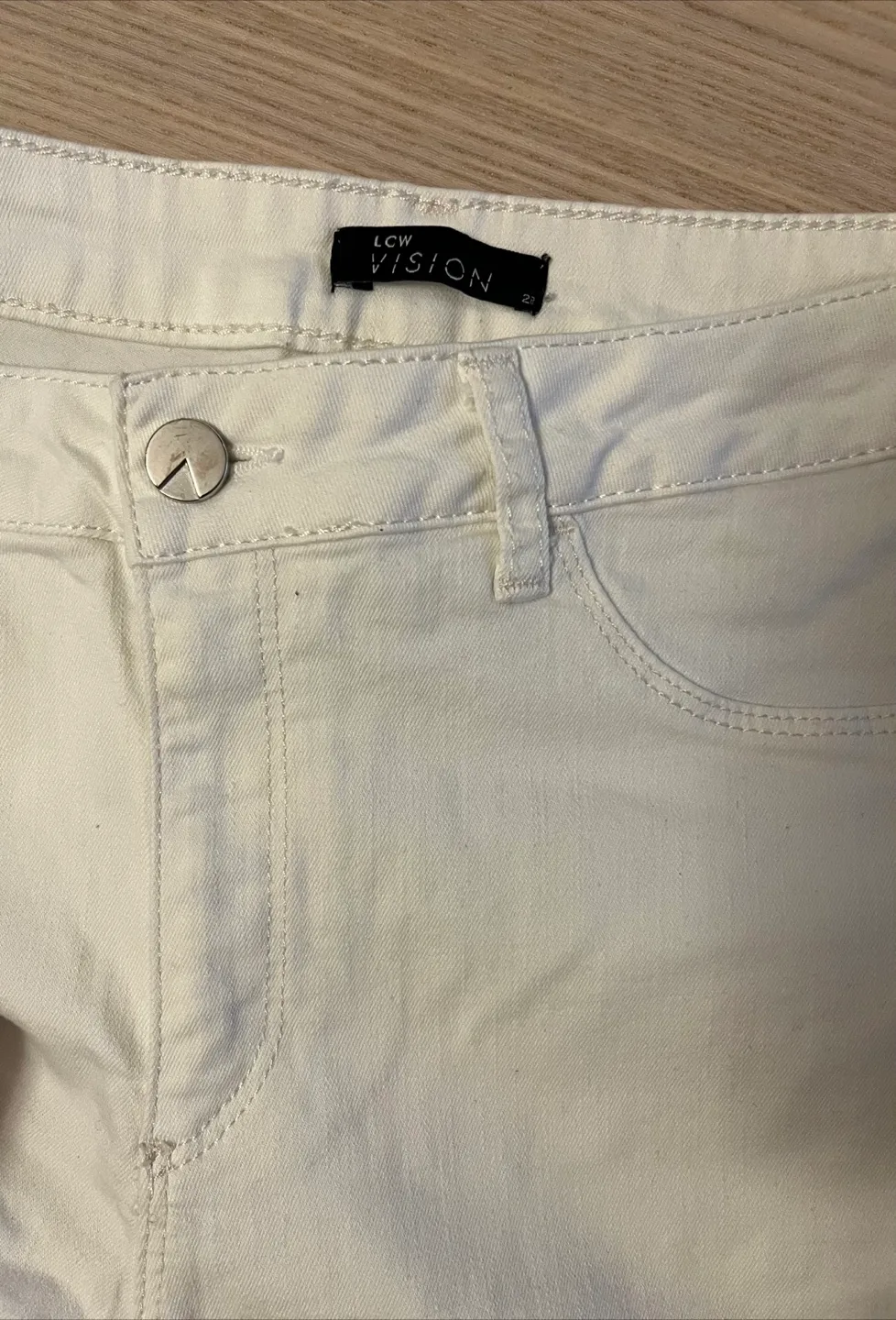 LCW Vision White Jeans - Size 22 image indicator(3)