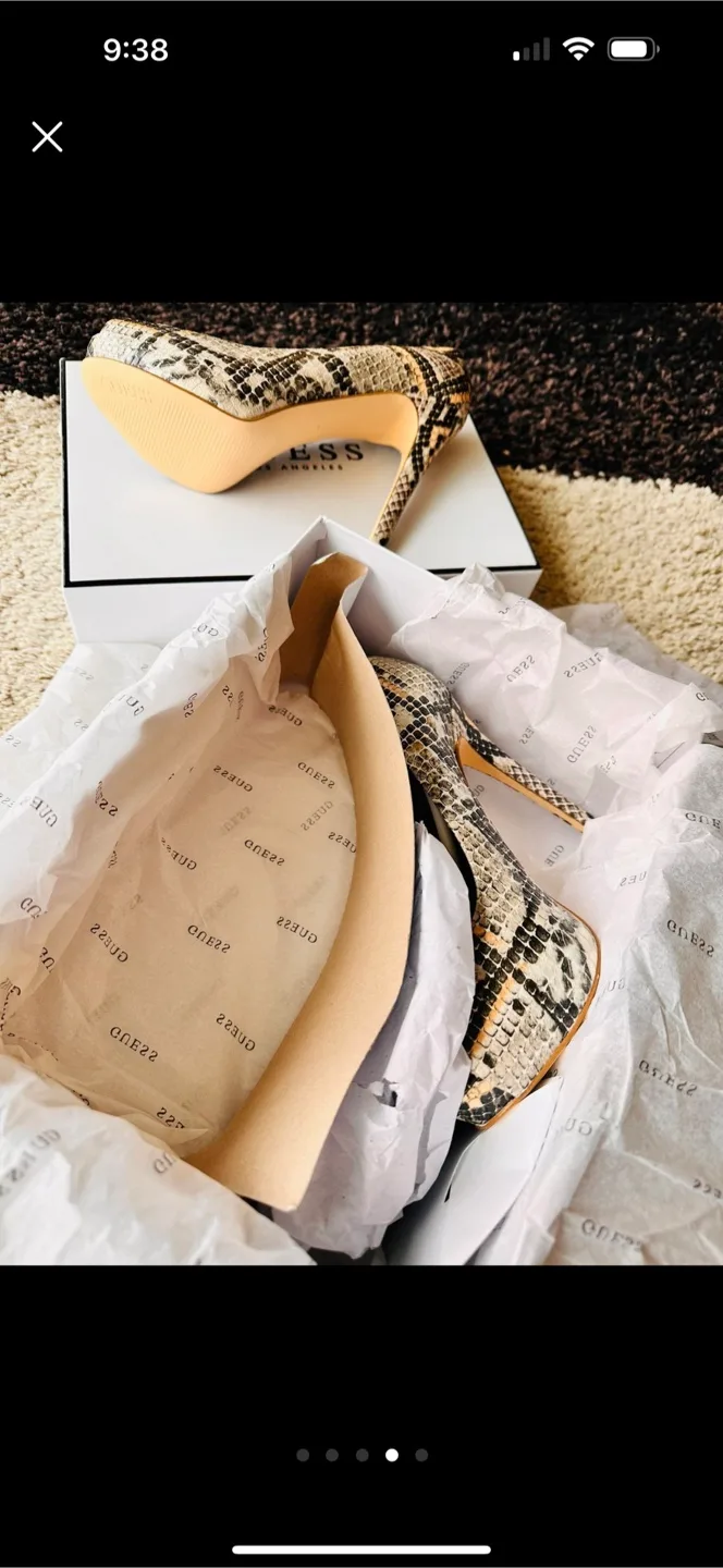 Guess Women's Pumps Size 6 image indicator(2)