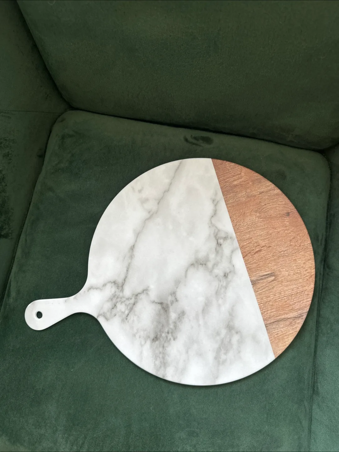 Cheeseboard/cutting board -16.5 inches diameter thumbnail
