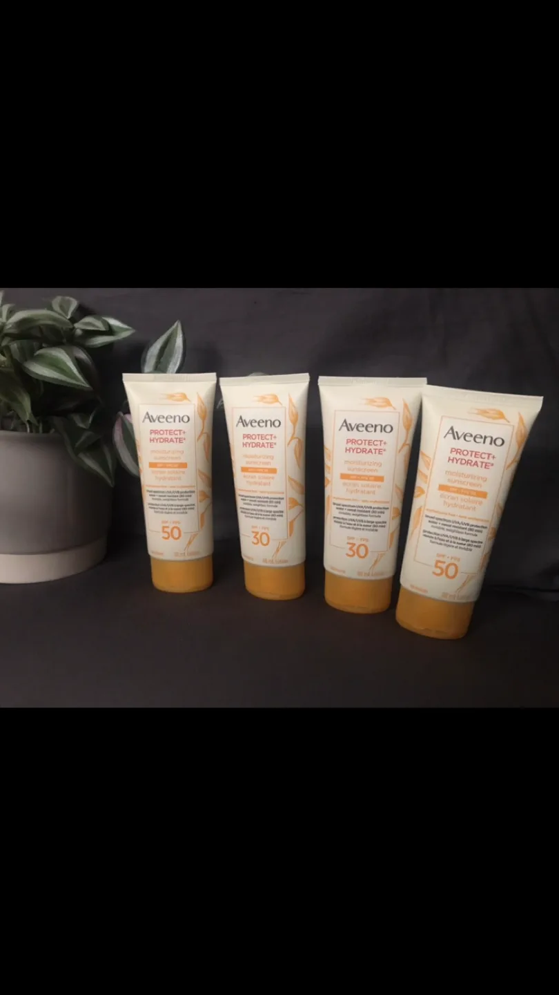 4 Aveeno Body Lotions - ✨NEW - 50% Off thumbnail