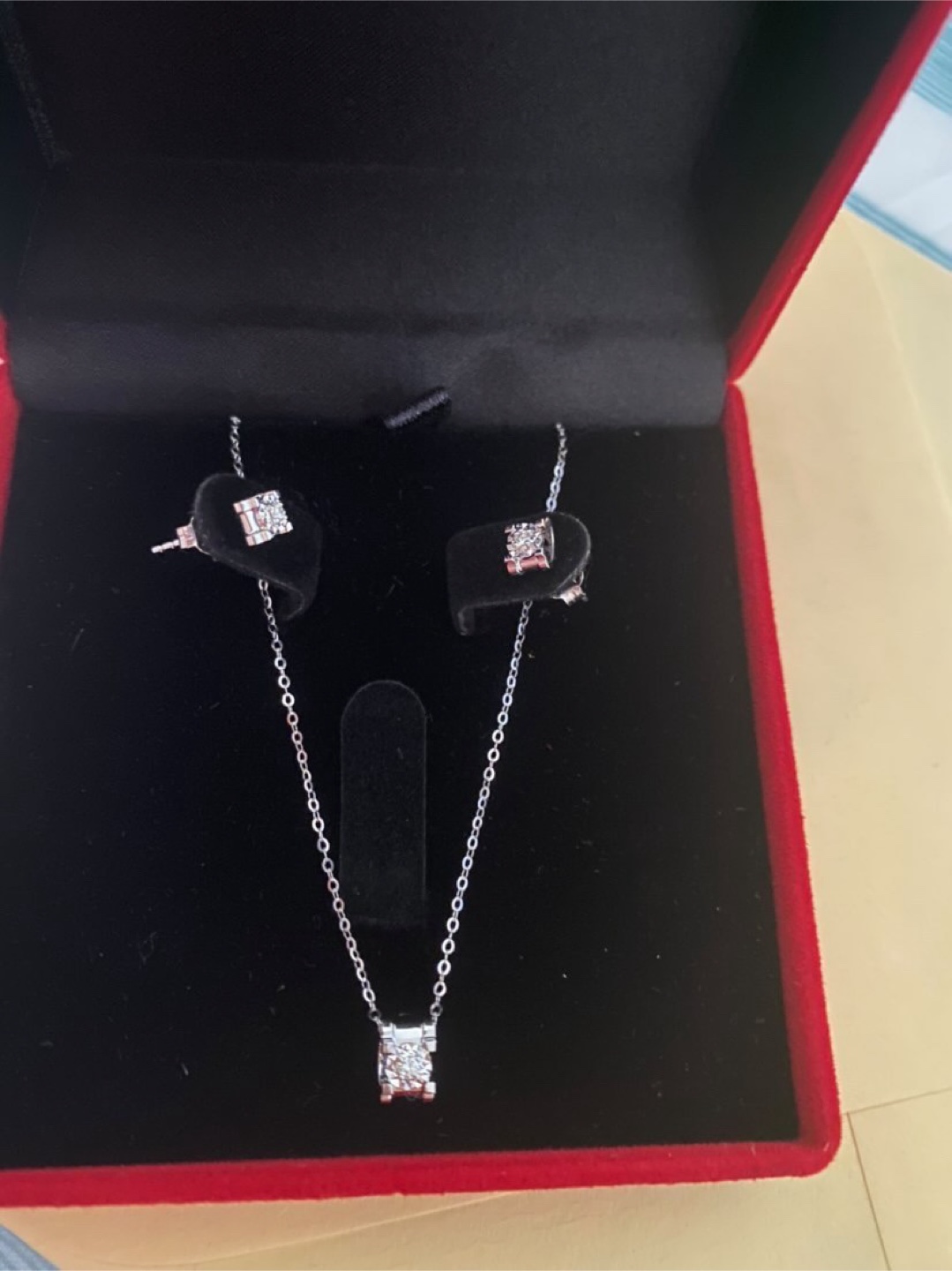 Sep Vergara 18-Karat WG Diamond Necklace & Earrings Set