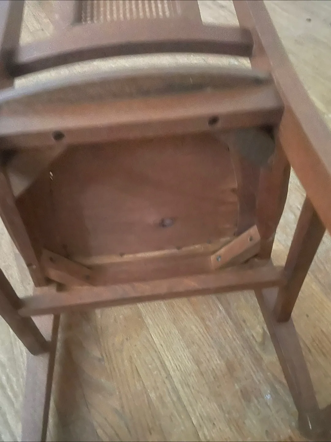 Vintage Oak Rocking Chair image indicator(3)