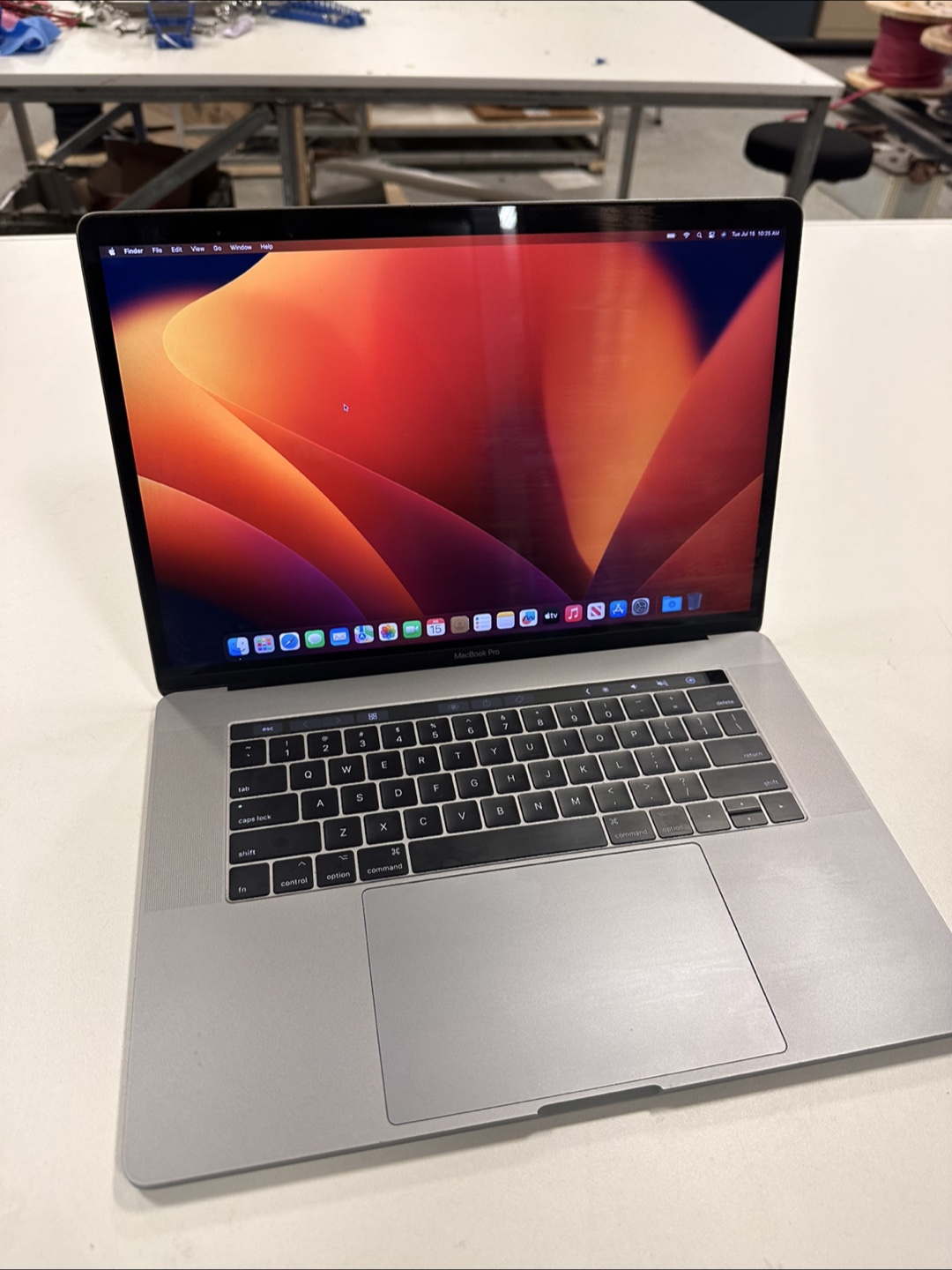 MacBook Pro 15-inch, 2017 - photo 3