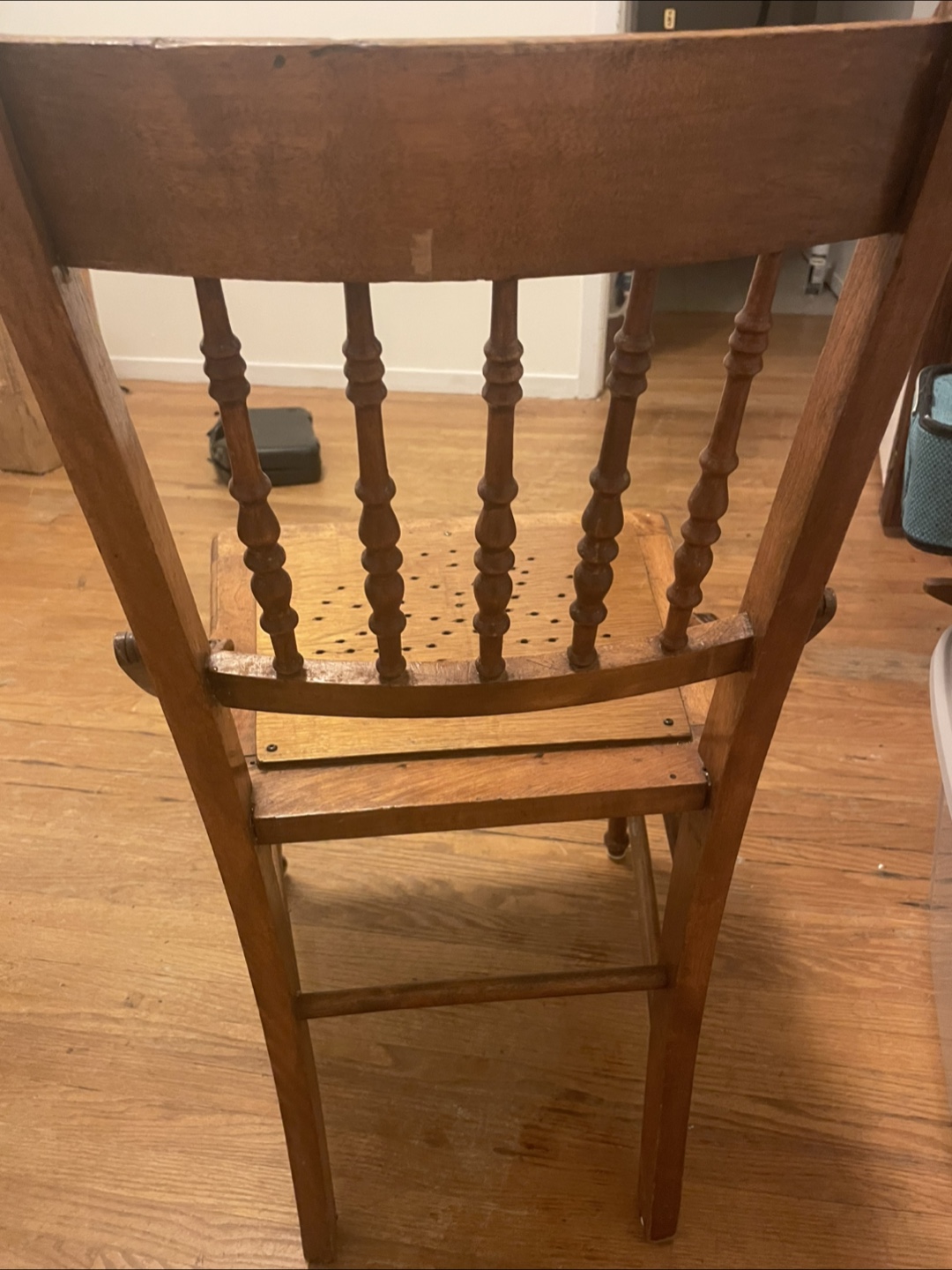 Vintage Wooden Chair - photo 2