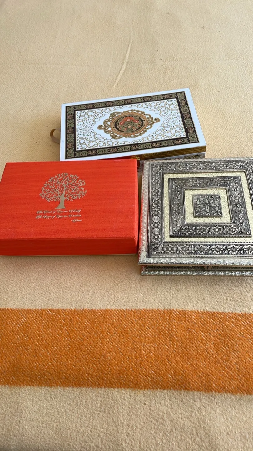 Decorative Sweet Gift Boxes thumbnail