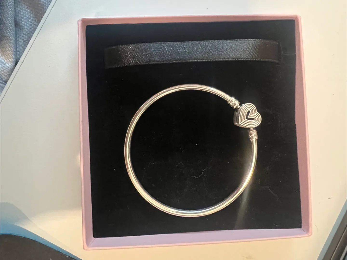 Pandora radiating heart clasp bangle thumbnail