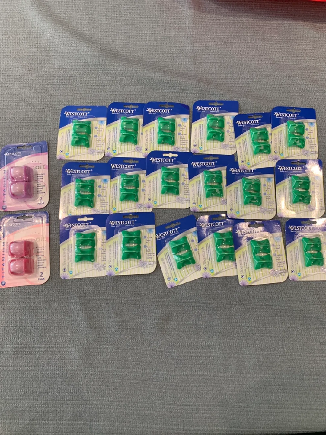 Westcott Craft Regular trimmer blades many packs image indicator(9)