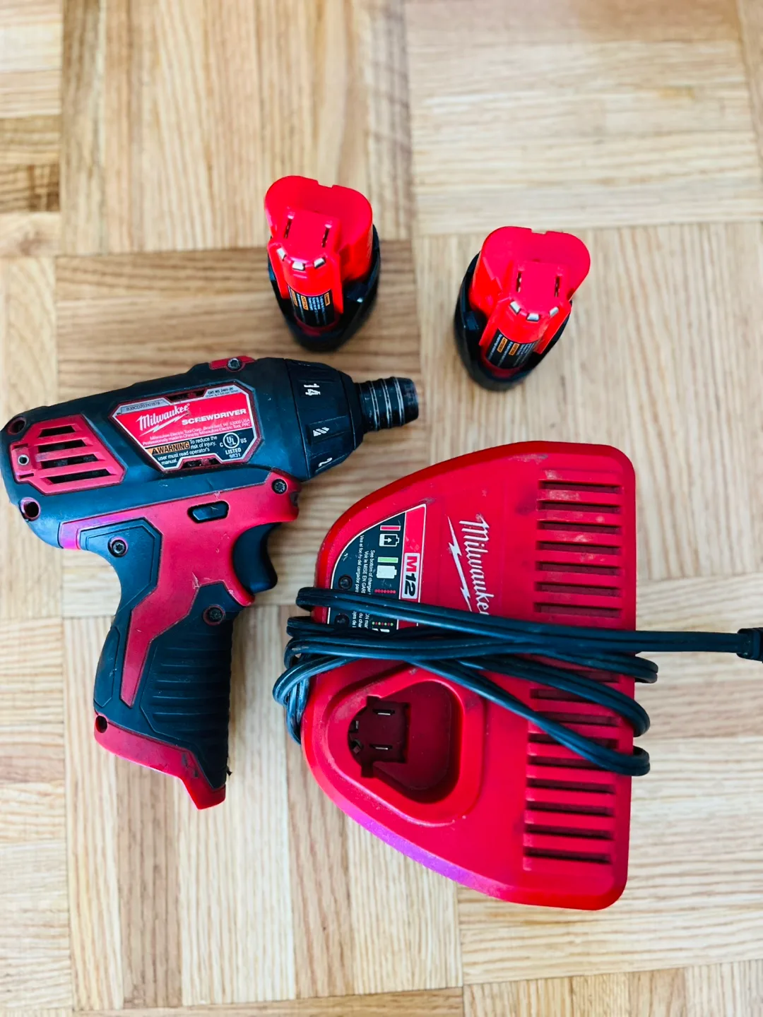 Milwaukee M12 Screwdriver Kit with Charger & 2 Batteries thumbnail