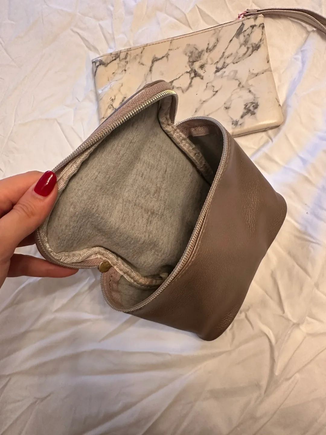 Makeup Bags - Marble & Bronze image indicator(3)