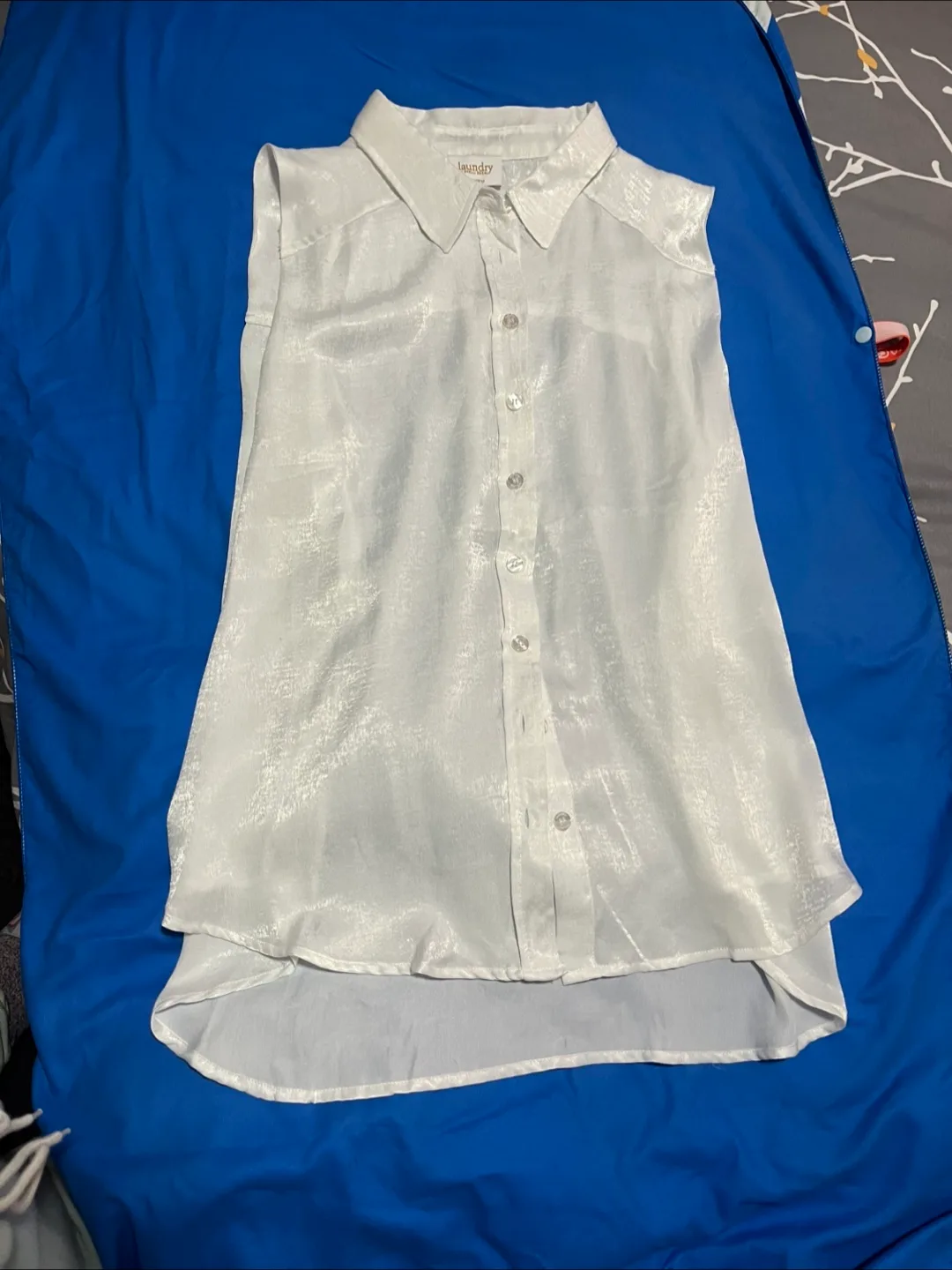 Laundry by Shelli Segal White Top - Size M thumbnail