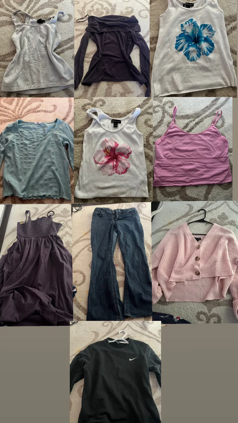 clothes bundle thumbnail