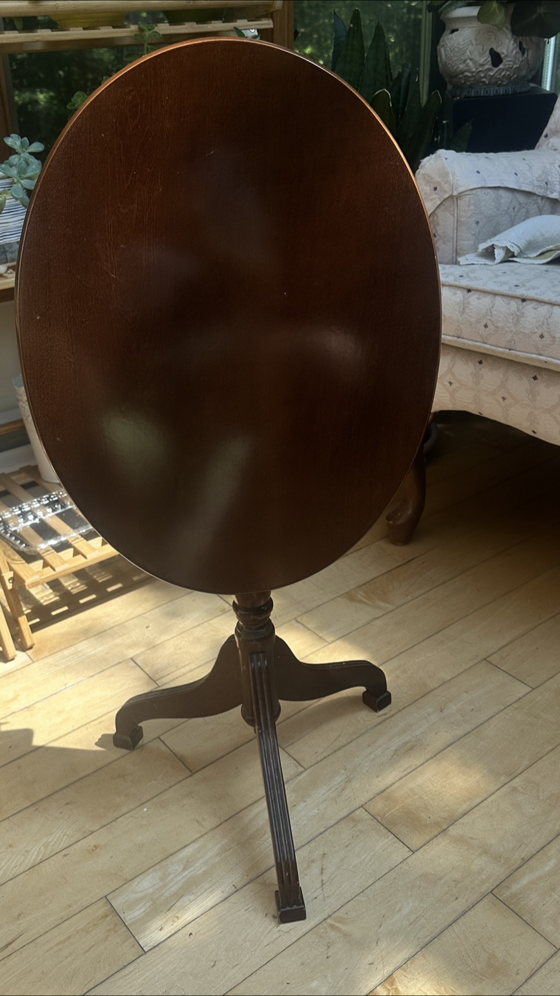“Bombay”Wooden Pedestal Table - photo 2