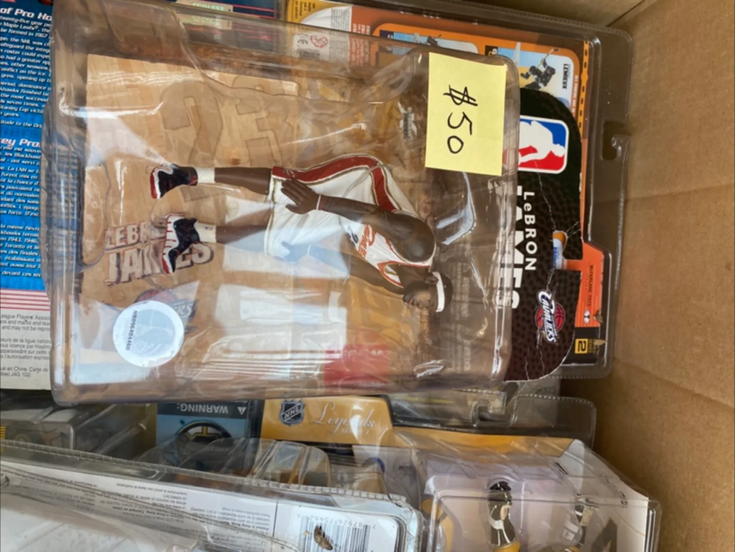 McFarlane NHL Legends Action Figures image indicator(4)