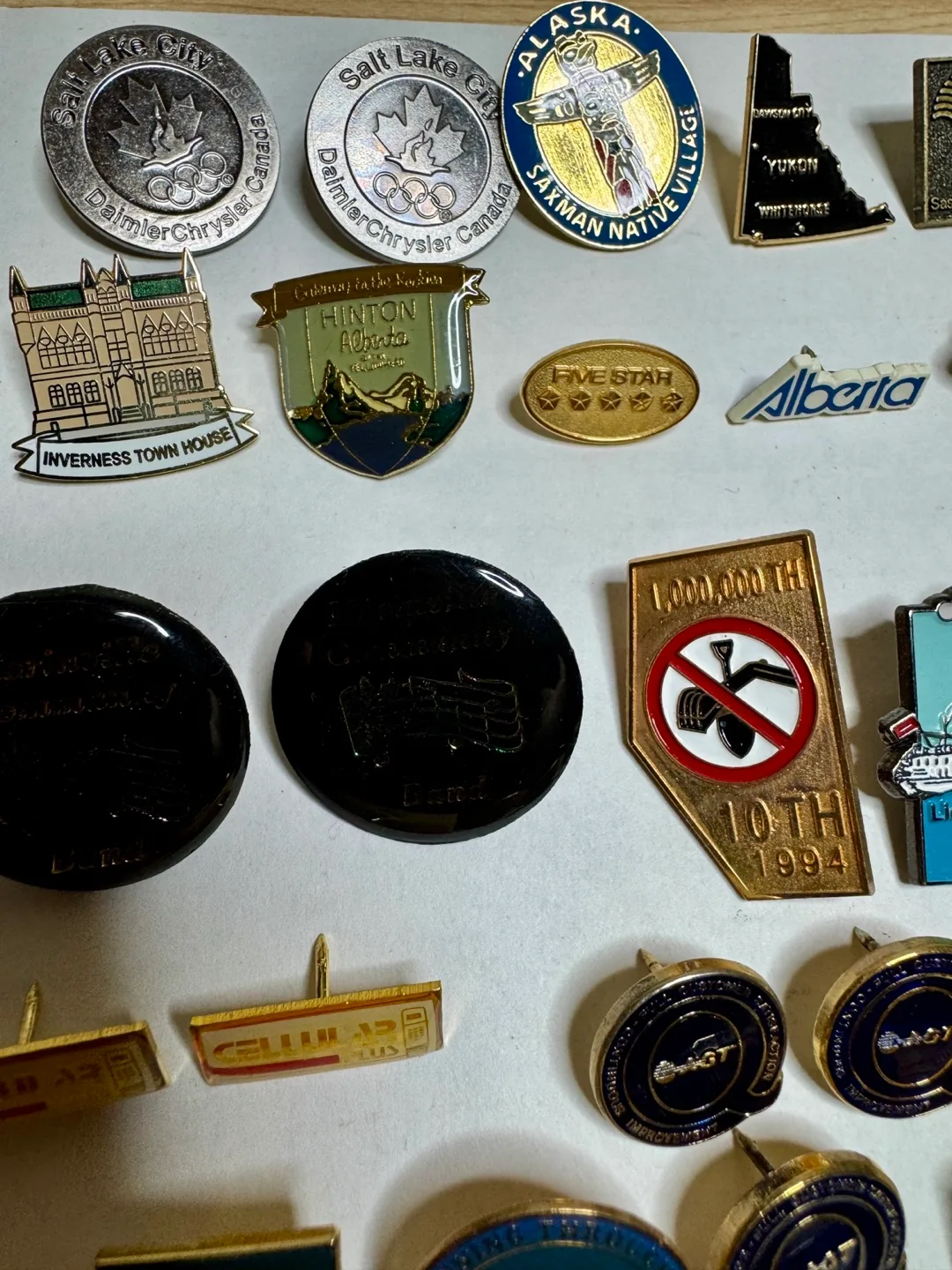 Collection of Vintage Souvenir Pins image indicator(2)