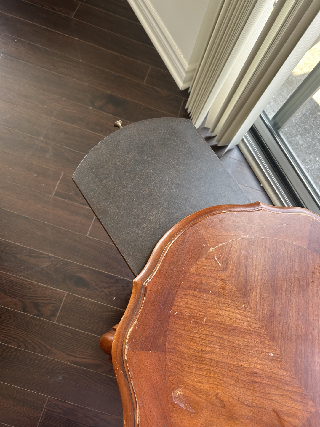 Vintage Oval Wooden Coffee Table - photo 3