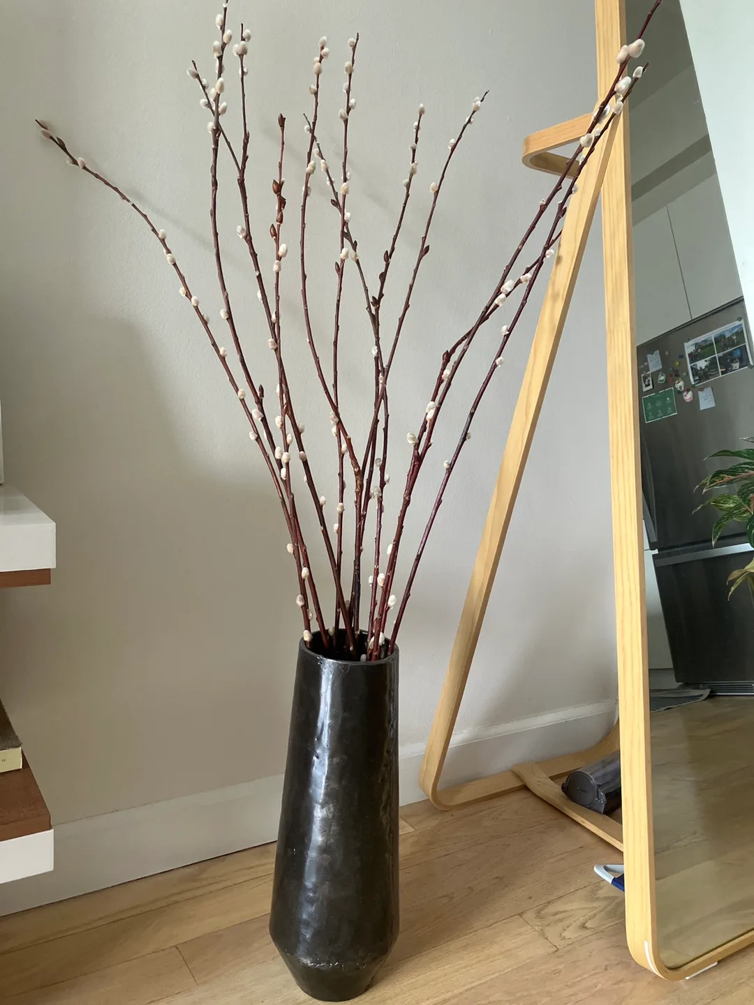 Black Decorative Vase with real pussy willows thumbnail