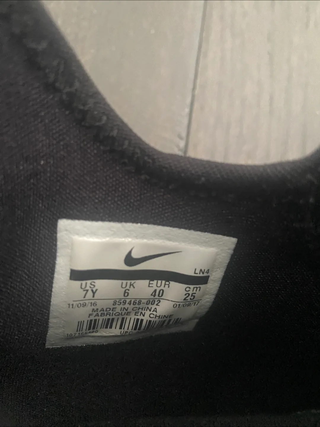 Nike LeBron x1v GS Basketball Shoes Size 7Y image indicator(4)