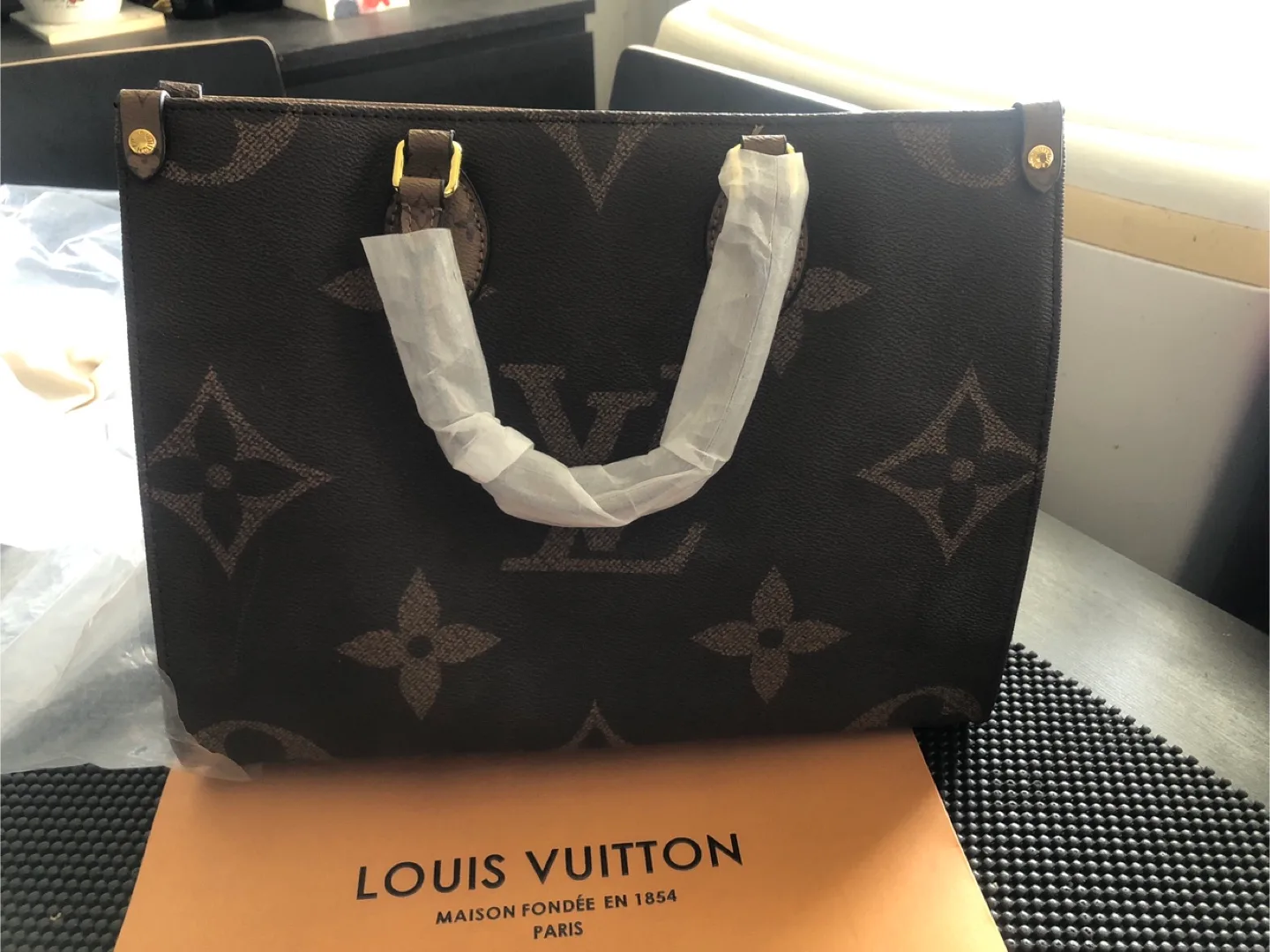 Louis Vuitton OnTheGo PM Tote Bag thumbnail