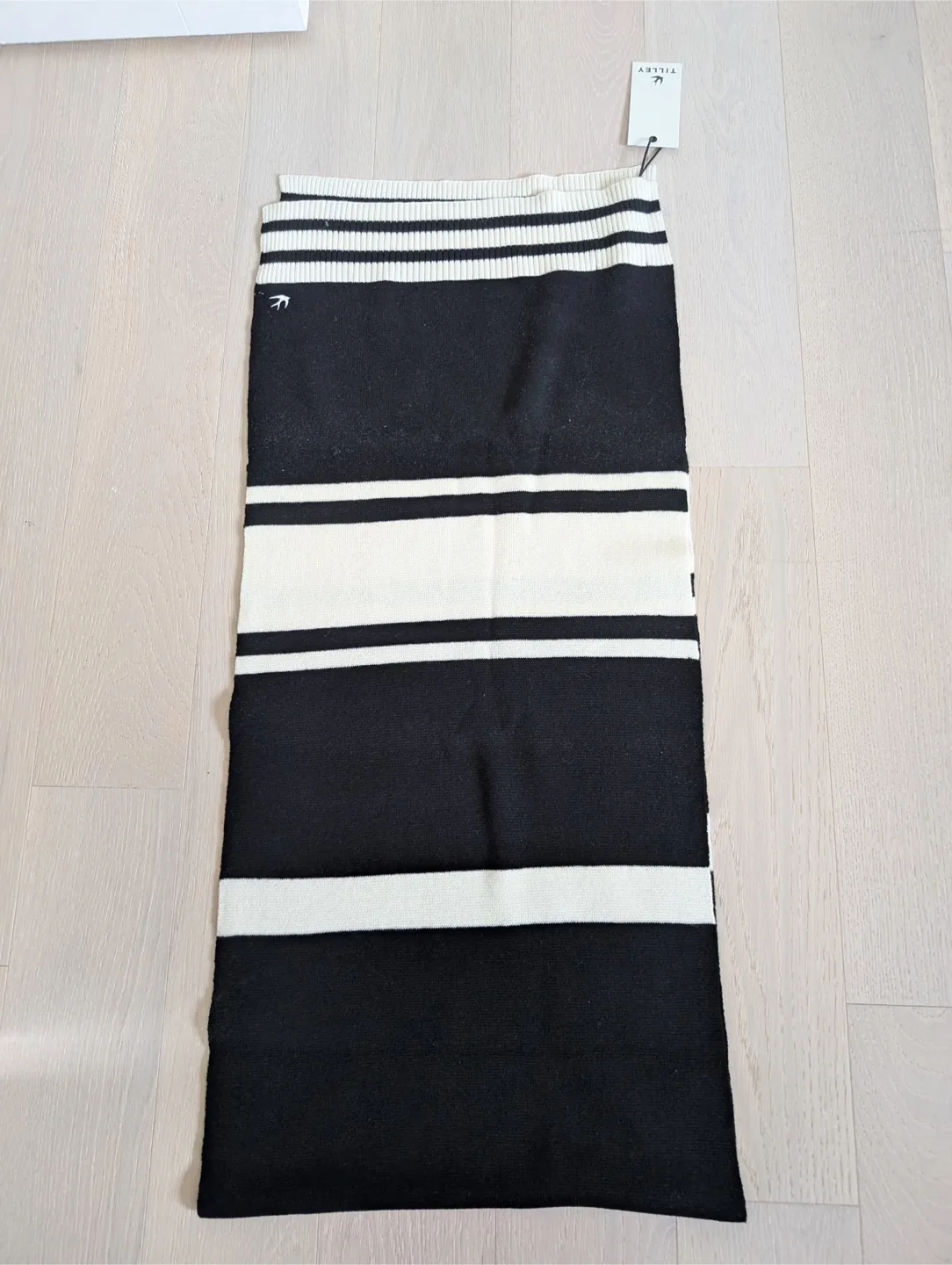 New Tilley Striped Scarf - Black & Cream thumbnail