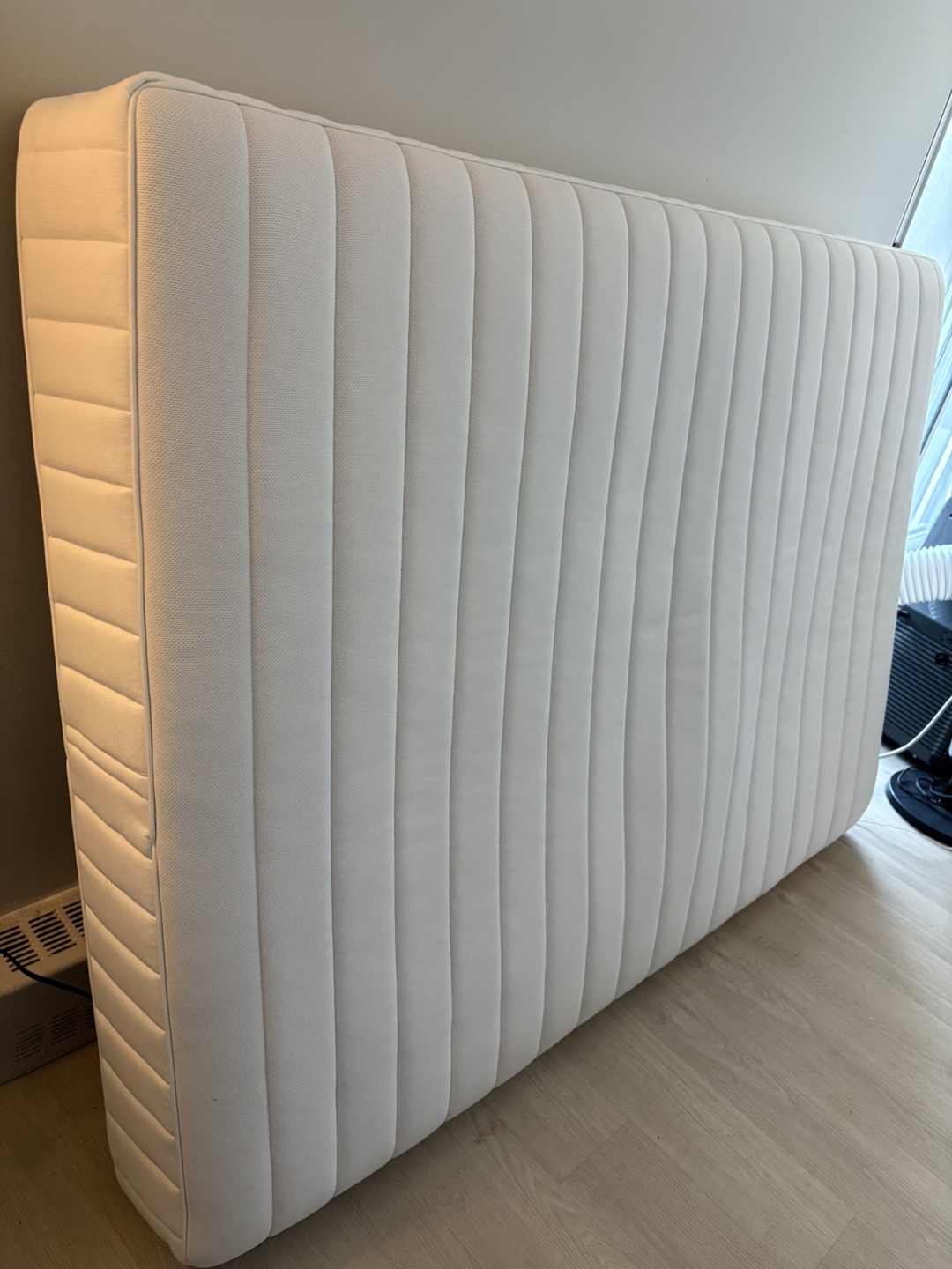 IKEA VALEVÅG Hybrid Mattress - MOVING OUT SALE - photo 2