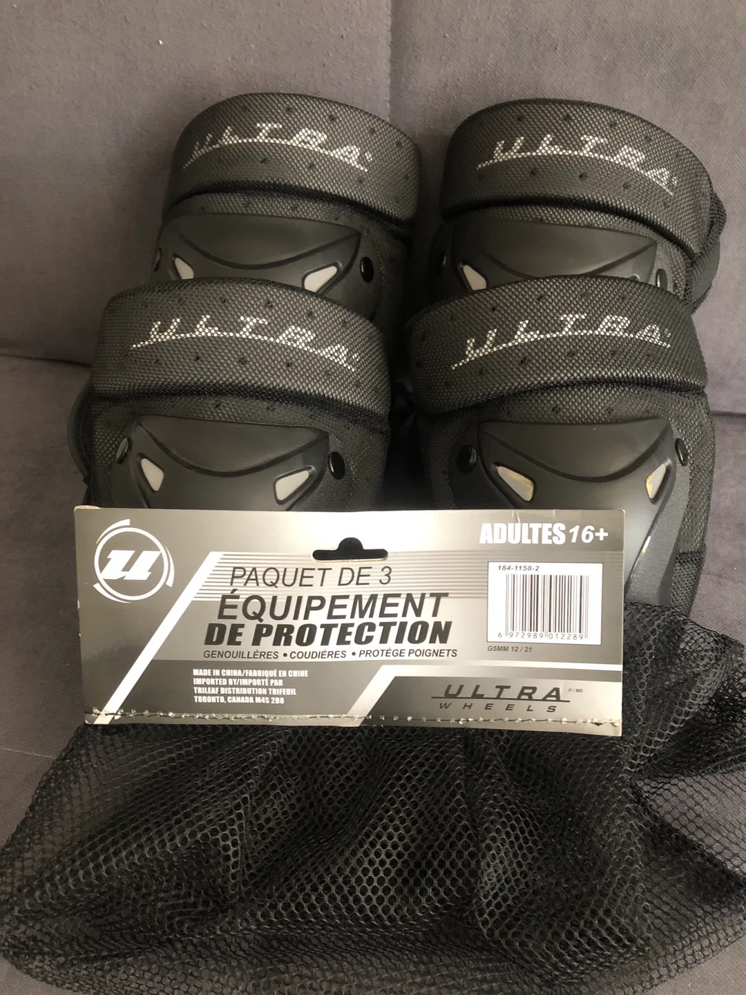 Warrior Ultra 3 Pack Premium Protective Set - Adult 16+ image indicator(5)