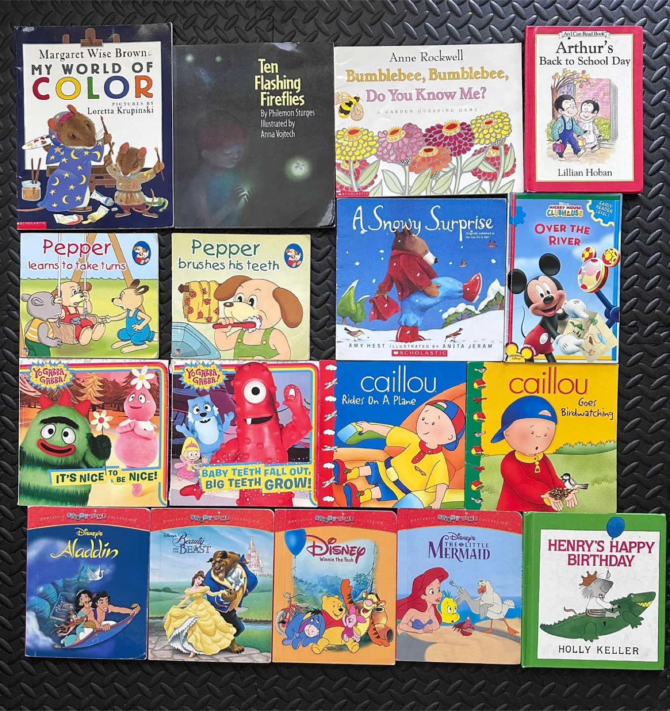 Children’s Bundle of 17 story books - Assorted Titles thumbnail