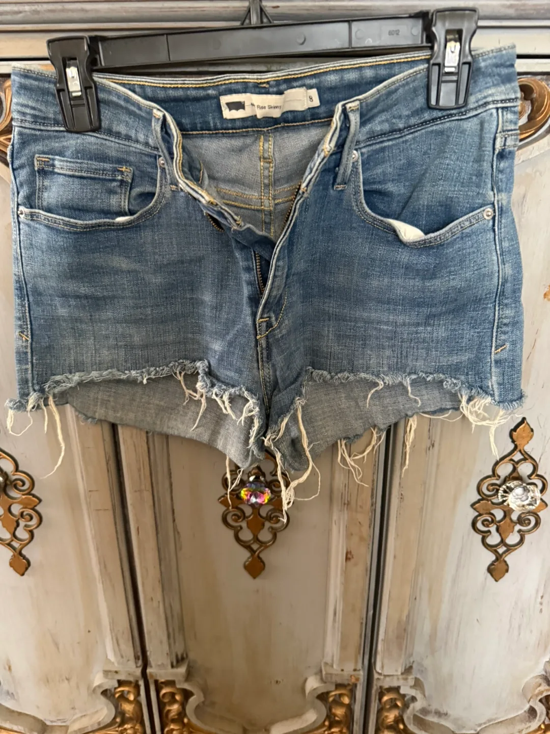 Levi's Rise Skinny Denim Shorts Size 8 thumbnail