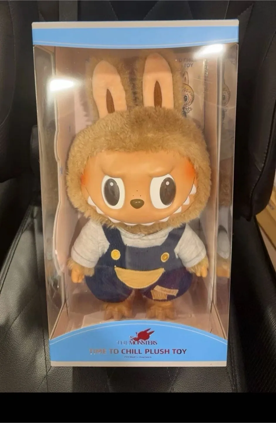 Labubu The monsters Time To Chill vinyl Plush doll - New in Box! thumbnail