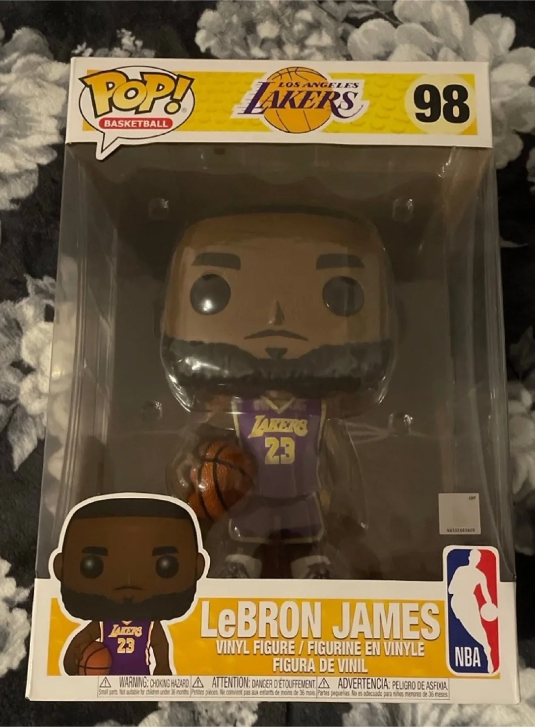 Funko Pop! NBA LeBron James Lakers #98 thumbnail