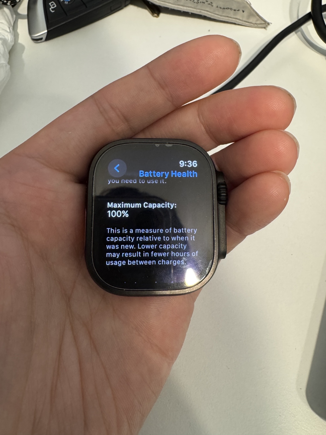 Apple Watch Ultra 2 (Titanium) 49mm - photo 3