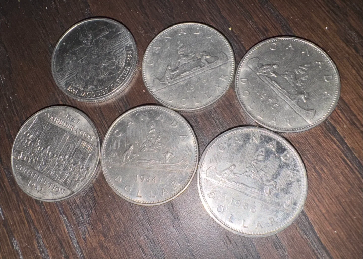 Mixed Lot of Collectible Canadian Coins image indicator(9)