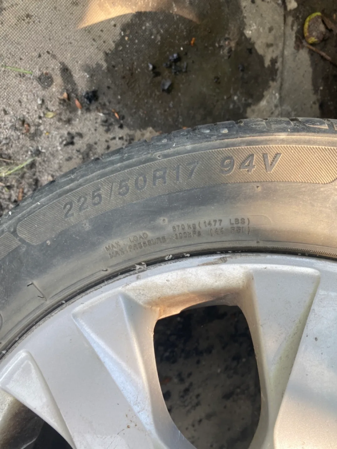 Honda 225/50R17 94V Tires image indicator(5)