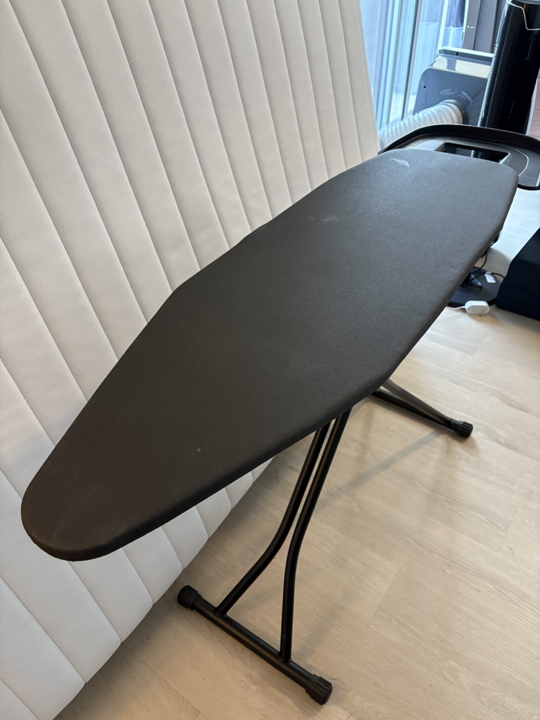 AKOZLIN Folding Iron Board - MOVING OUT SALE - photo 3