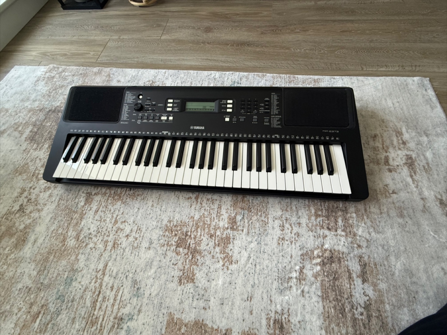 Yamaha PSR-E373 Portable Keyboard - photo 4