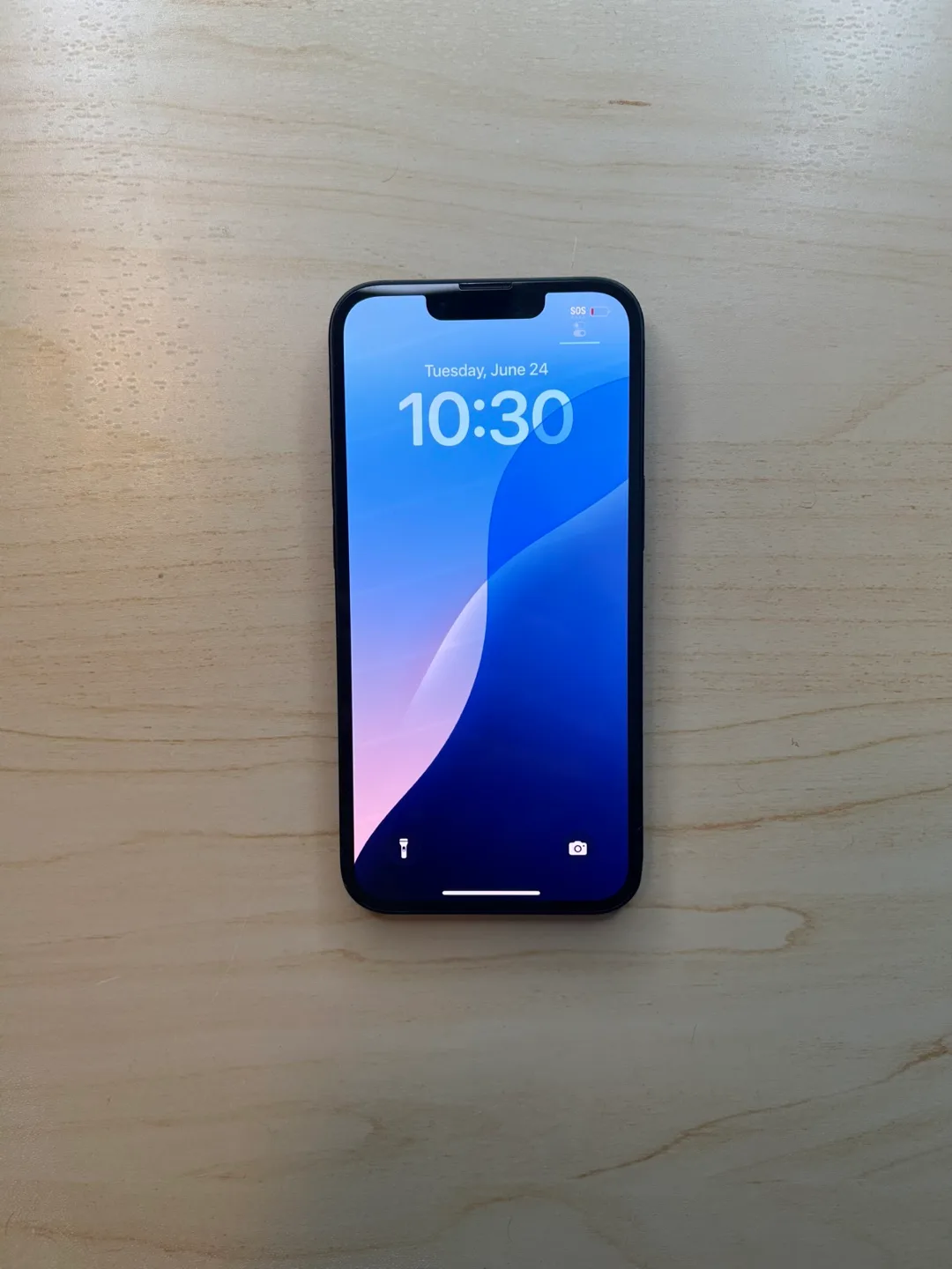 Mint iPhone 14 128gb Unlocked thumbnail