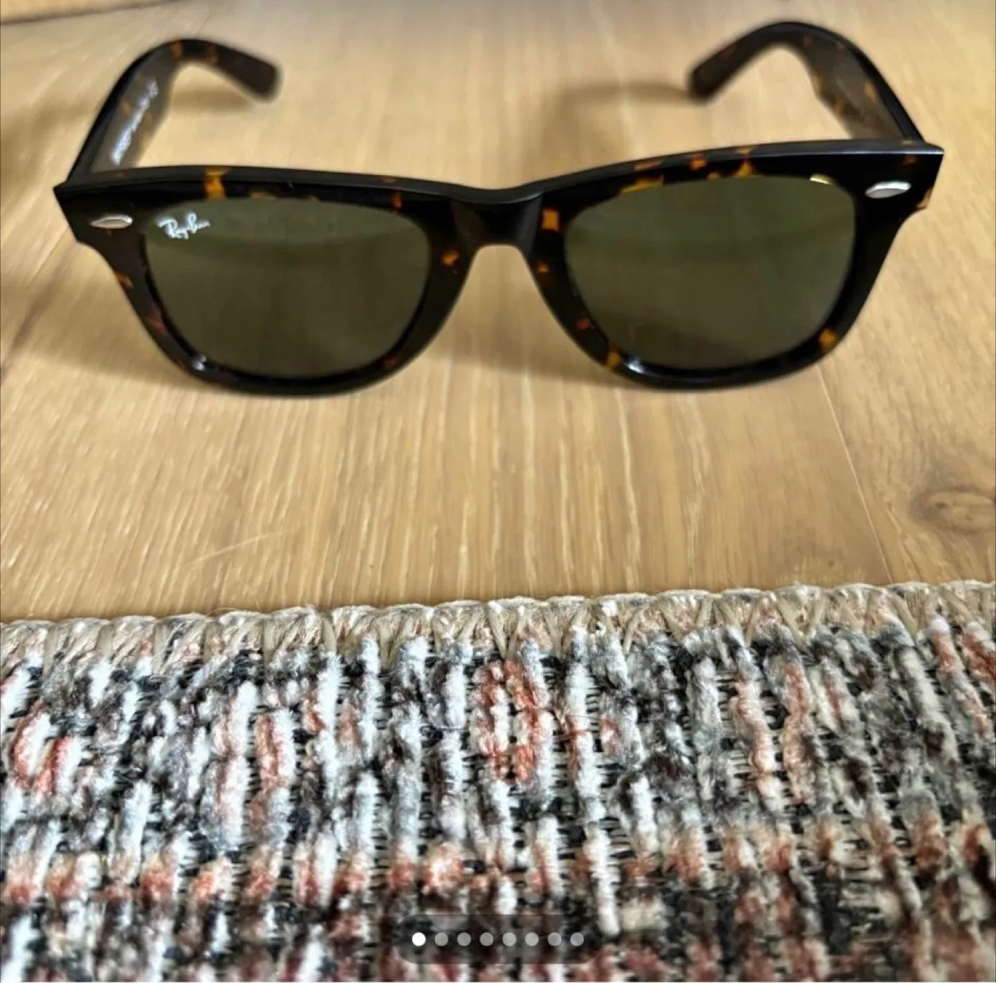 Ray-Ban Wayfarer Sunglasses thumbnail