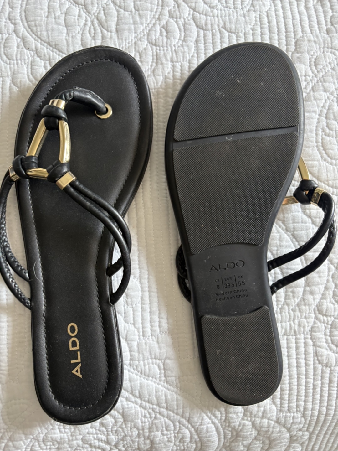 ALDO Black & Tan Flip Flops.  Size 8 - photo 4