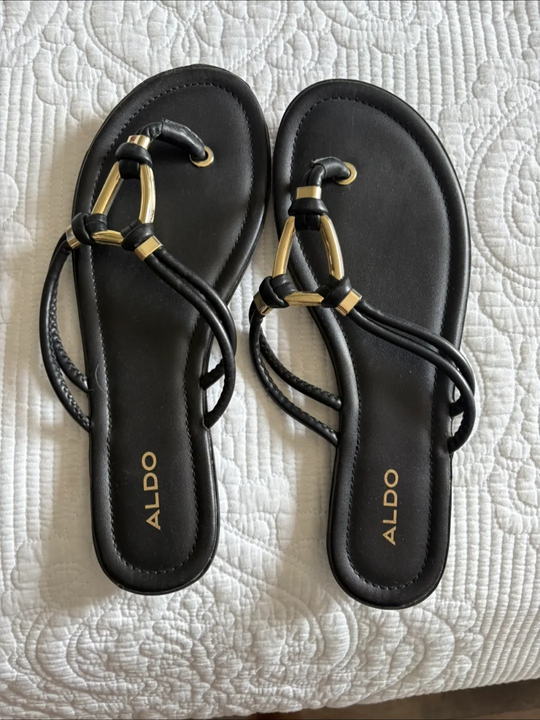 ALDO Black & Tan Flip Flops.  Size 8 image indicator(2)